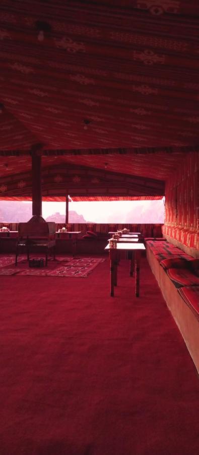 Caravan Station Camp Hotel วาดิรัม ภายนอก รูปภาพ